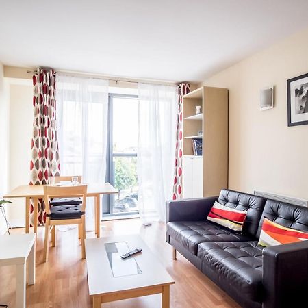 City One Bedroom Apartment With Juliet Balcony In West One - Parking Possible Sheffield Exterior foto